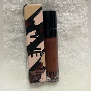 Kylie Jenner Skin Concealer